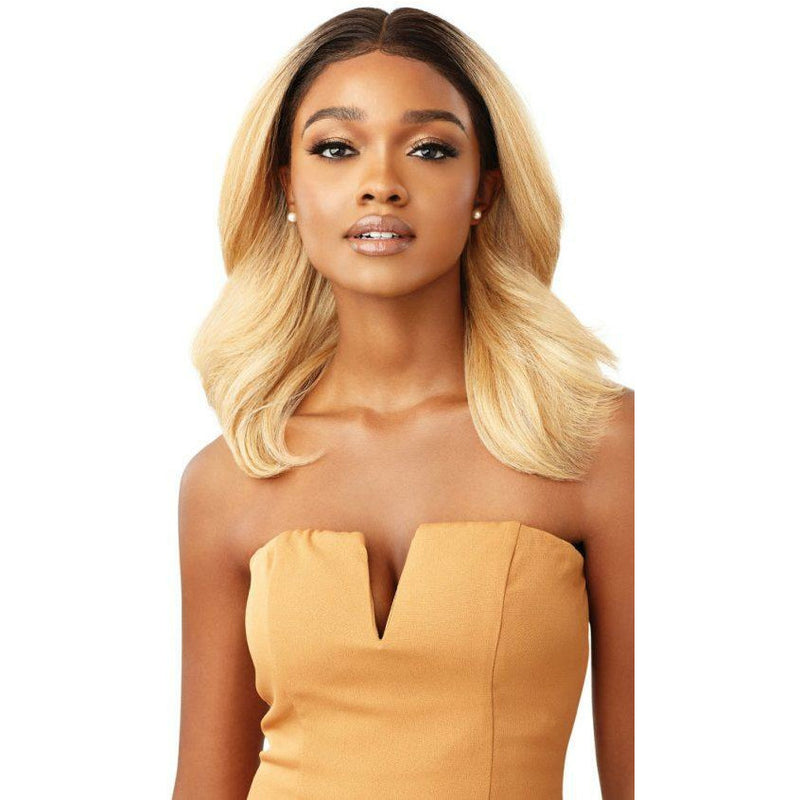 Outre Melted Hairline HD Synthetic Lace Front Wig - Toriana